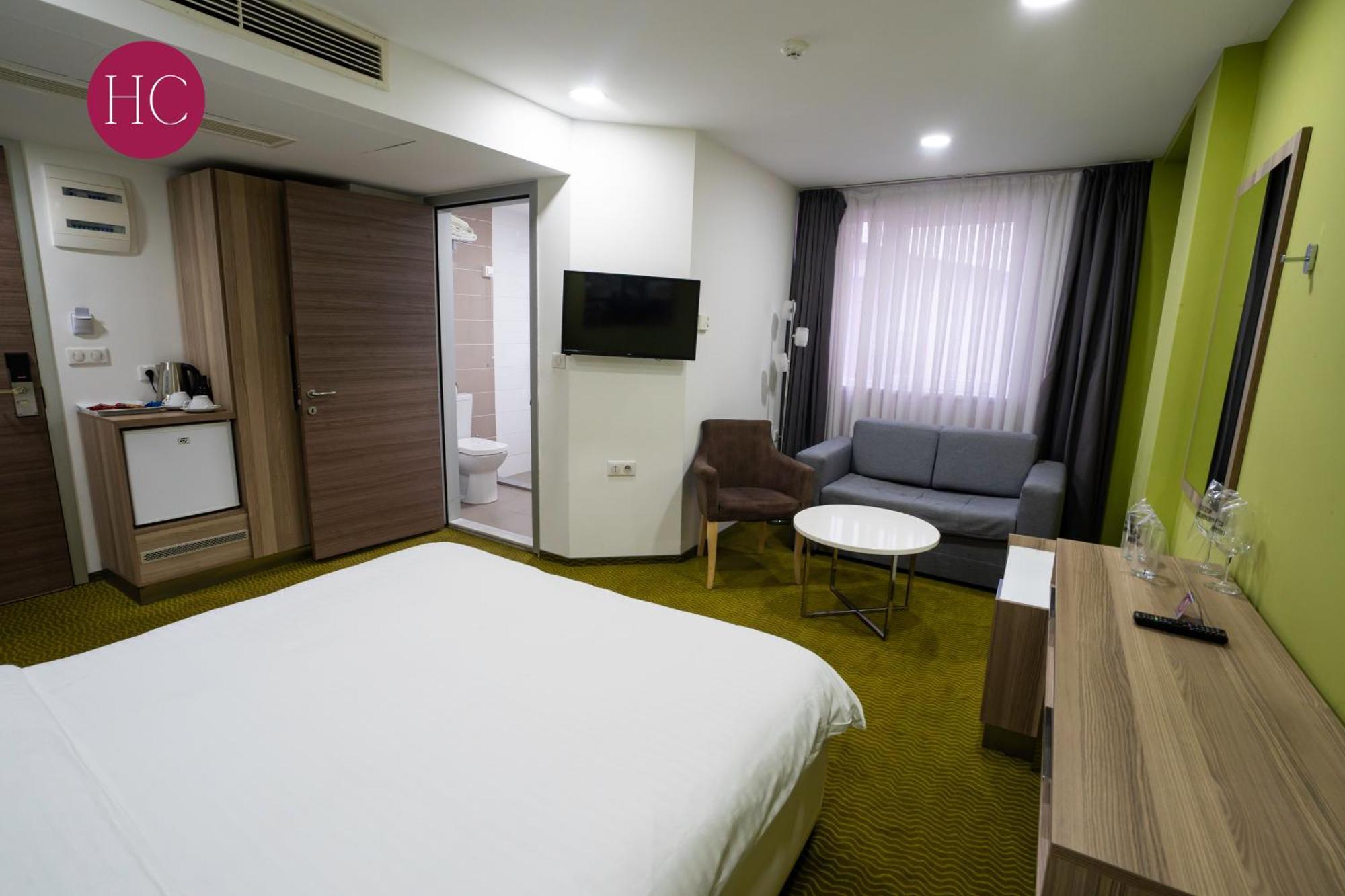Vinica Central Hotel, Fitness And Spa מראה חיצוני תמונה