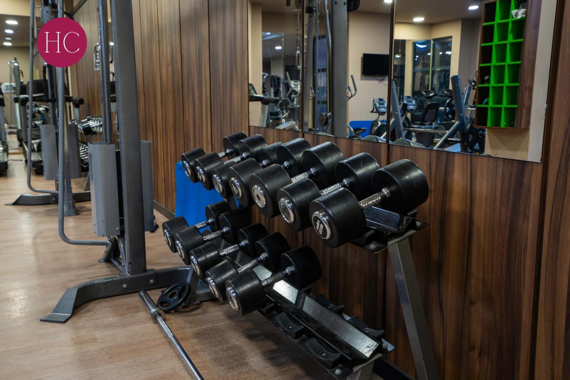 Vinica Central Hotel, Fitness And Spa מראה חיצוני תמונה