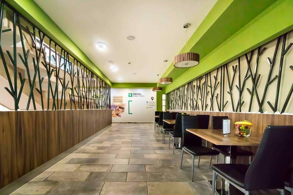 Vinica Central Hotel, Fitness And Spa מראה חיצוני תמונה
